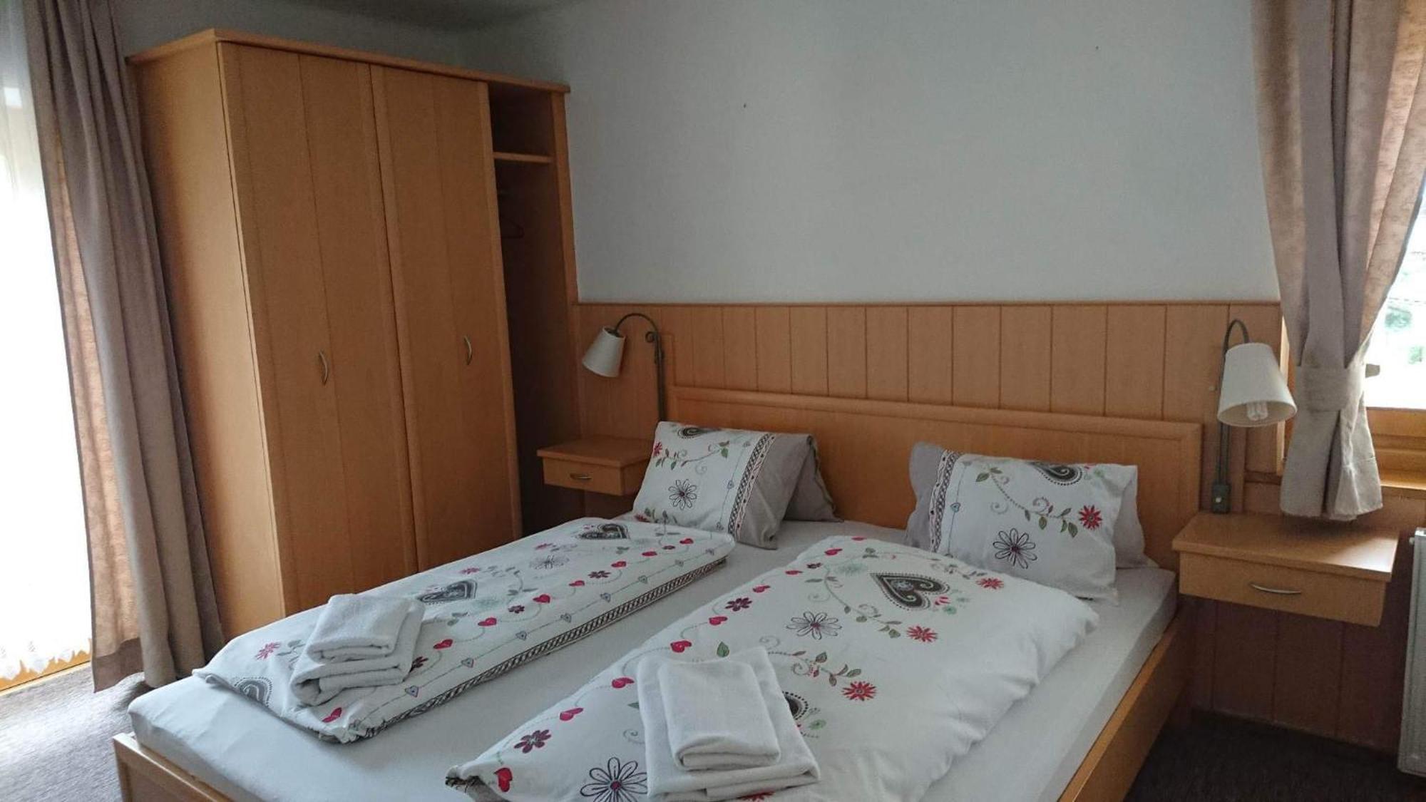 Gasthof Schonblick Russbach Bed & Breakfast Gseng Dış mekan fotoğraf